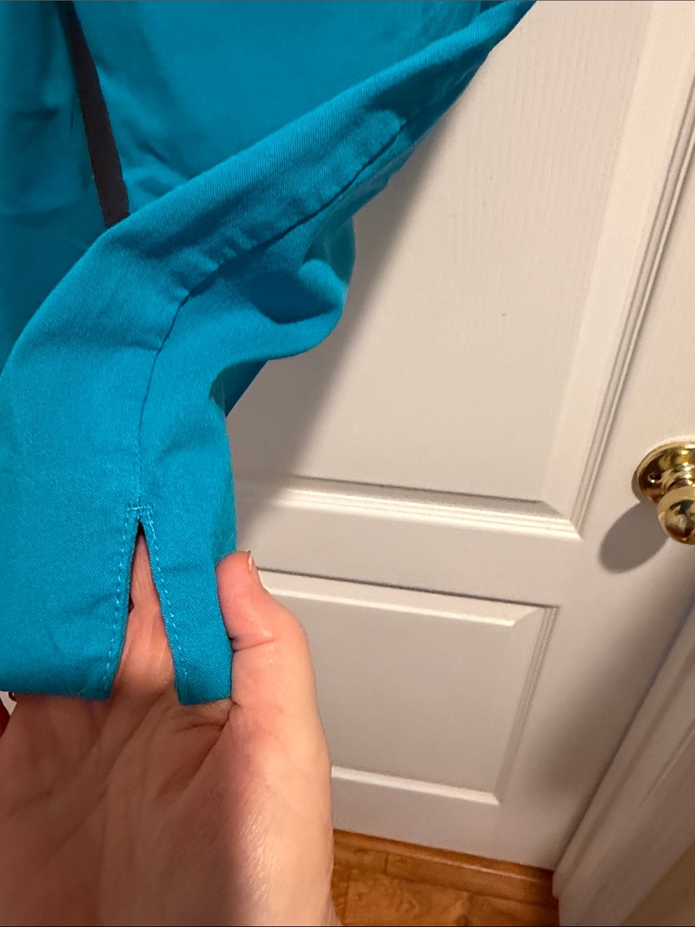 Ruby Rd. Bright Teal Capris - Picture 4 of 5